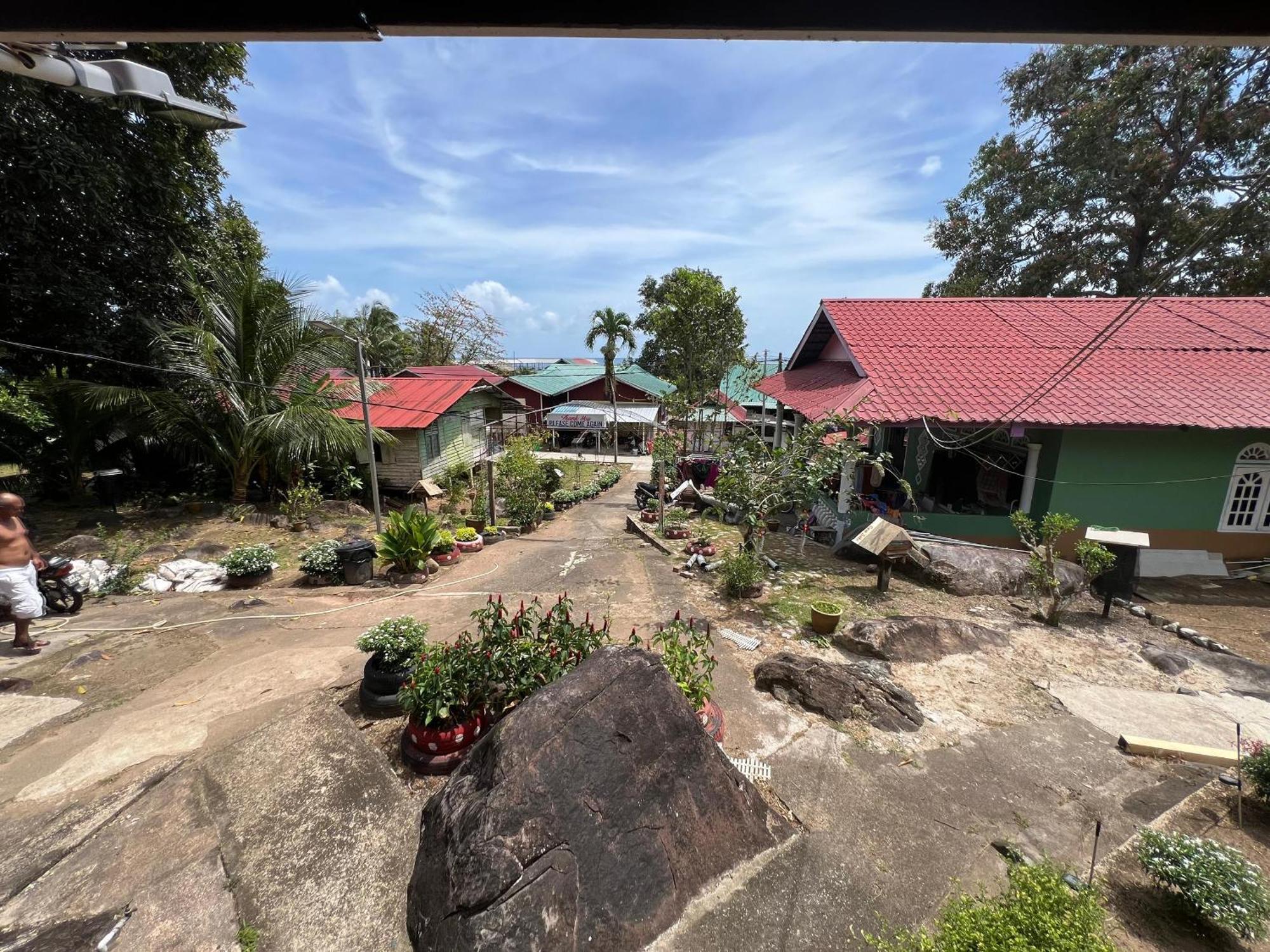 Mukut Coral Chalet Kampong Mukut Zewnętrze zdjęcie