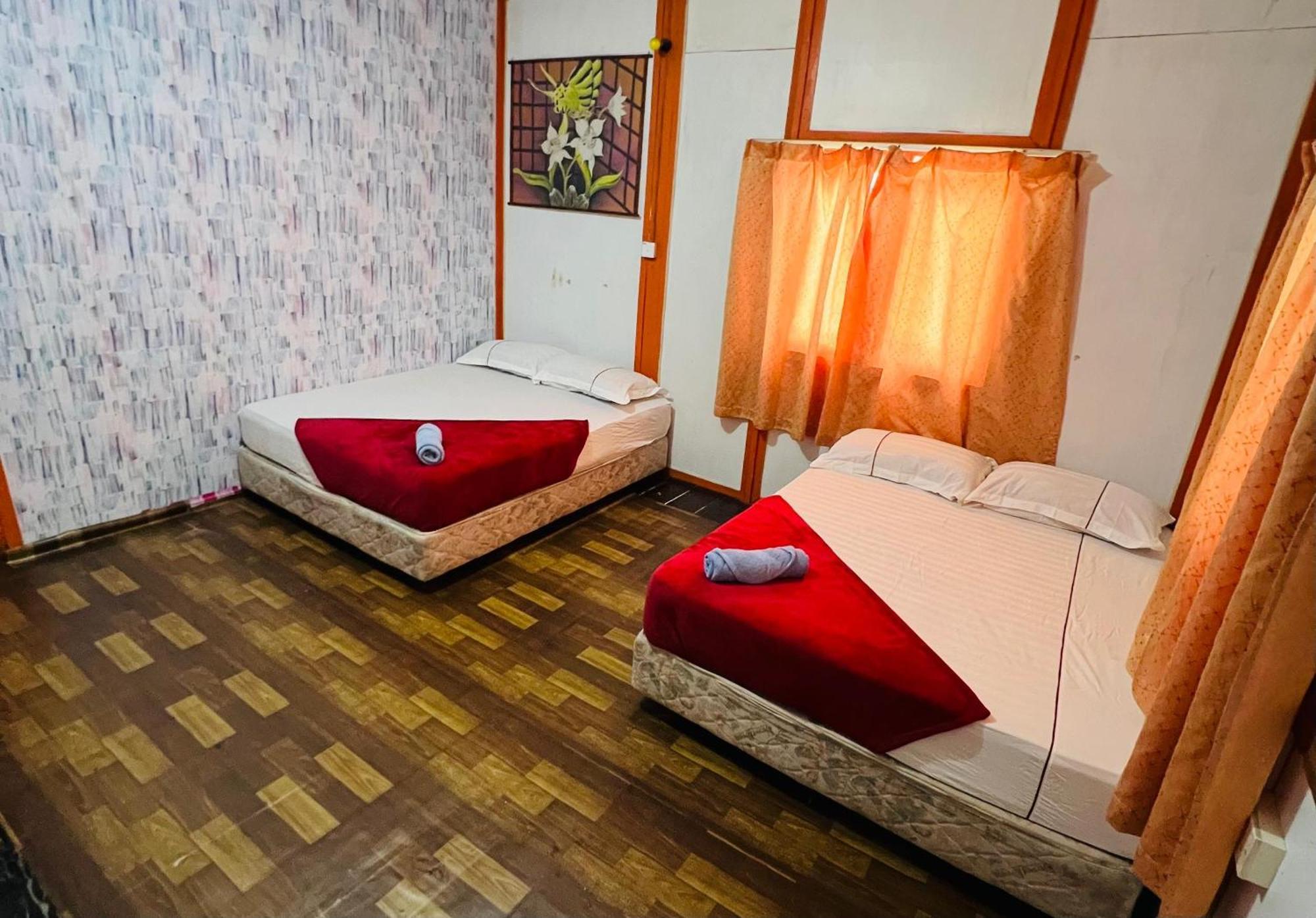 Mukut Coral Chalet Kampong Mukut Zewnętrze zdjęcie